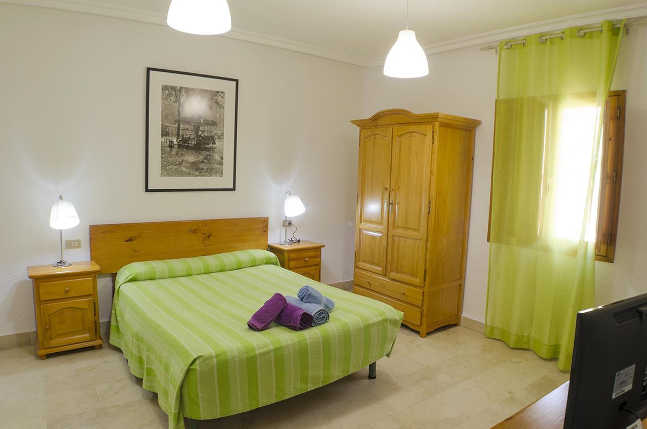 Hostal Los Calatravos Alcañiz エクステリア 写真