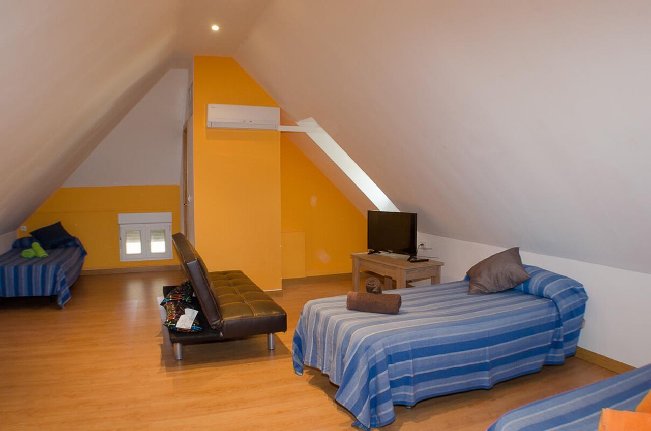 Hostal Los Calatravos Alcañiz エクステリア 写真