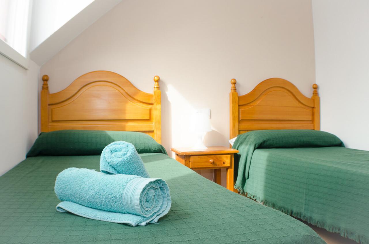 Hostal Los Calatravos Alcañiz エクステリア 写真