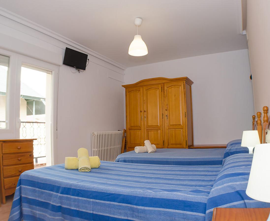 Hostal Los Calatravos Alcañiz エクステリア 写真