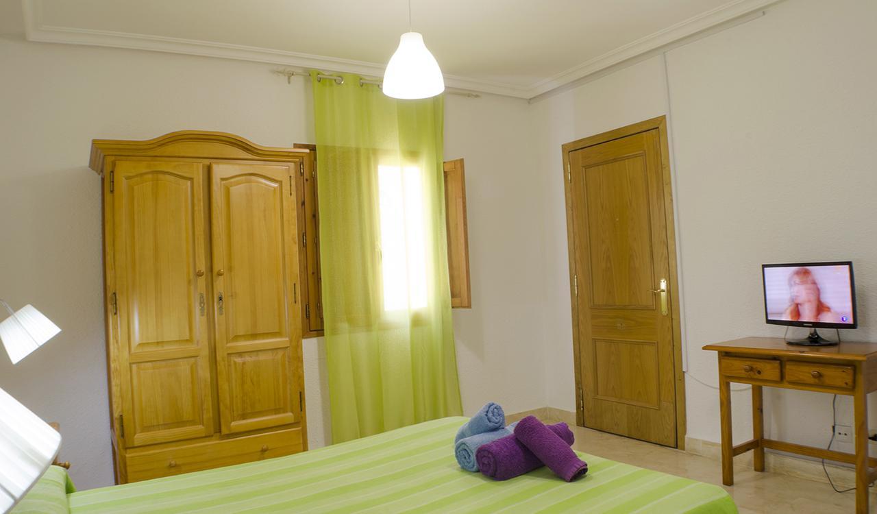 Hostal Los Calatravos Alcañiz エクステリア 写真