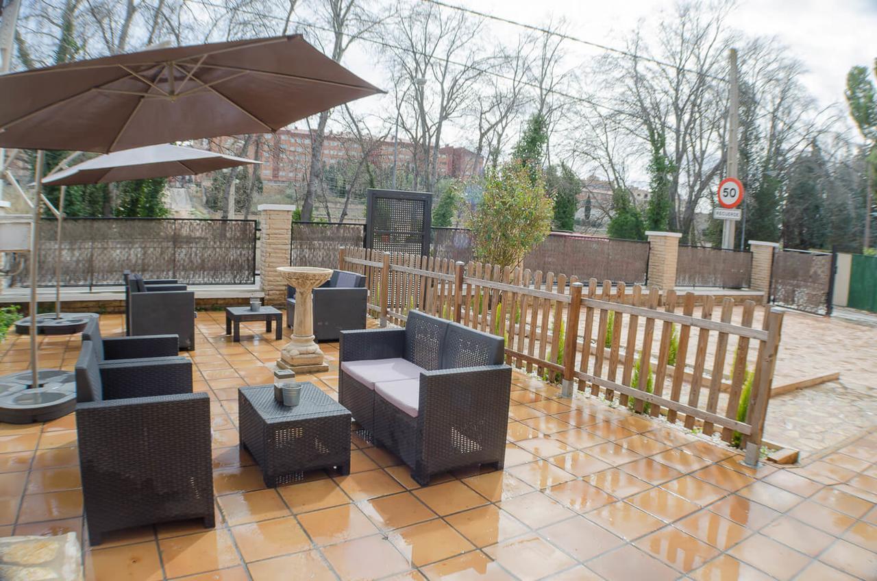 Hostal Los Calatravos Alcañiz エクステリア 写真
