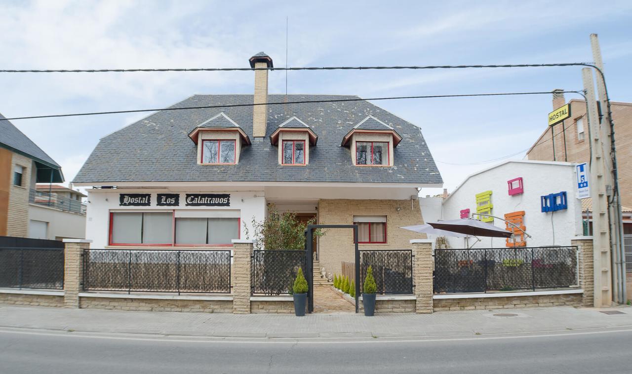 Hostal Los Calatravos Alcañiz エクステリア 写真