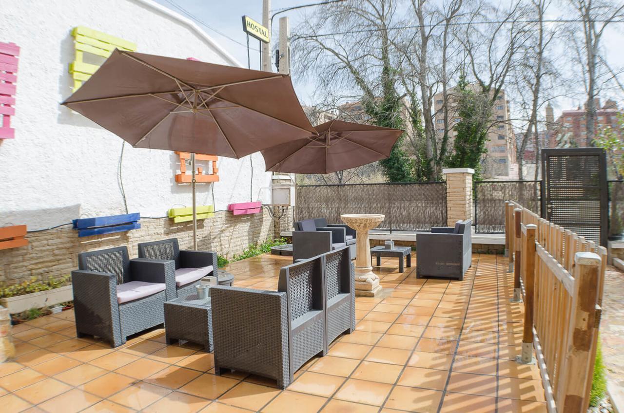 Hostal Los Calatravos Alcañiz エクステリア 写真