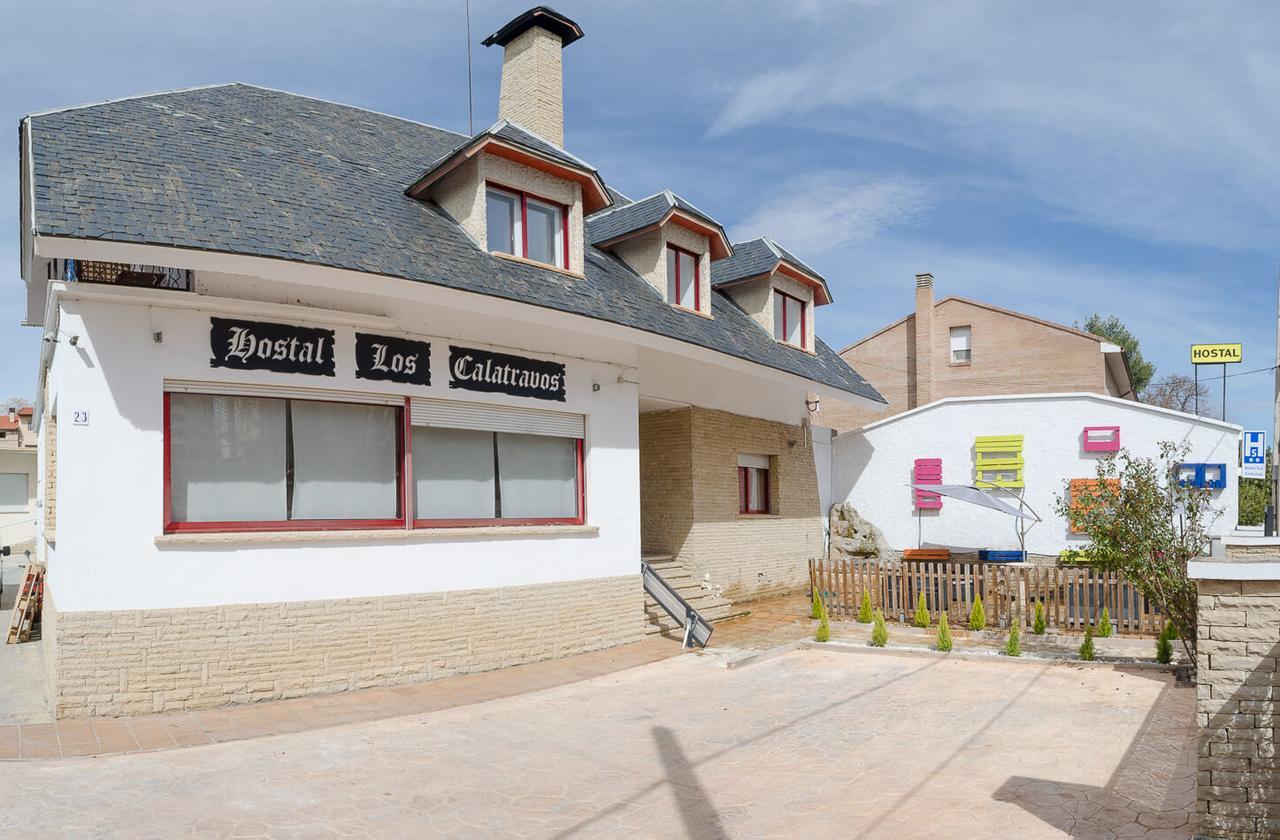 Hostal Los Calatravos Alcañiz エクステリア 写真