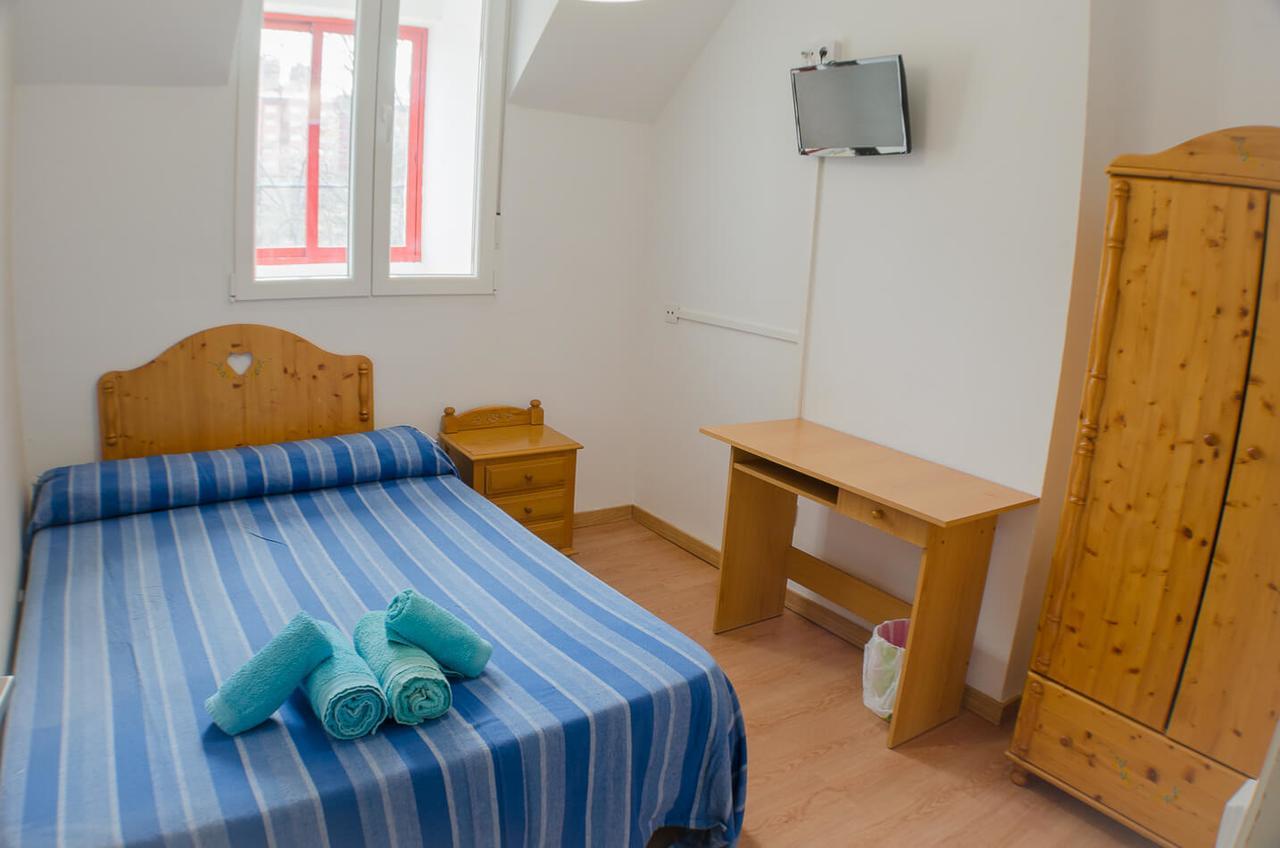 Hostal Los Calatravos Alcañiz エクステリア 写真